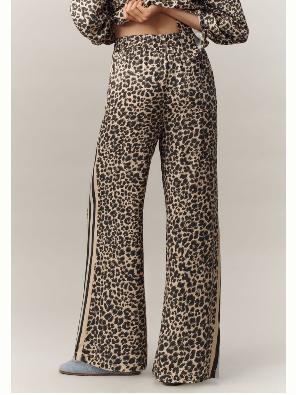 The Brooklin Tie-Front Printed Pull-On Pants by Maeve - Picture 3 of 3